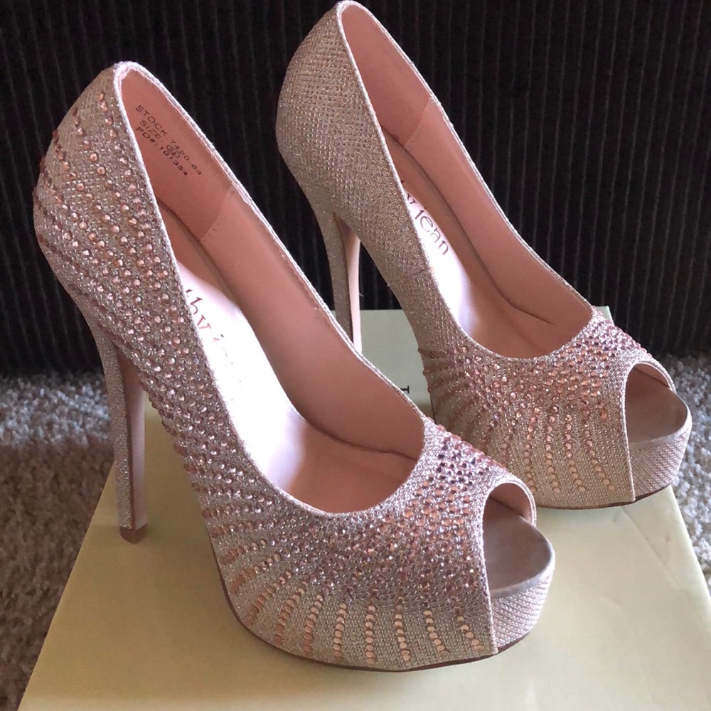 Rose gold peep toe shoes - Picture 1 of 4